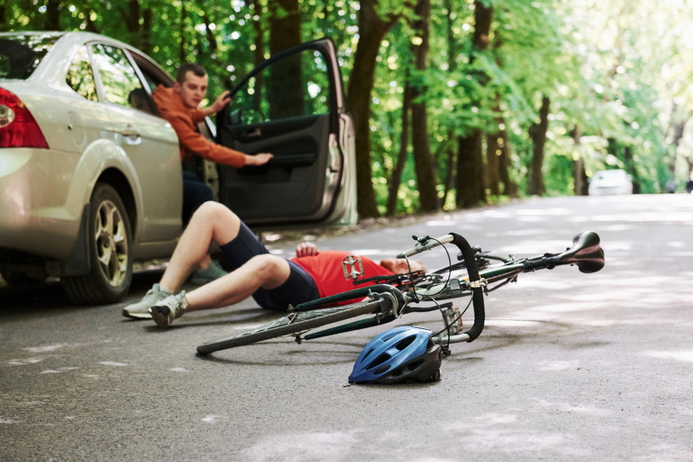 Car accident scene in Las Vegas related to Nevada personal injury settlement claims